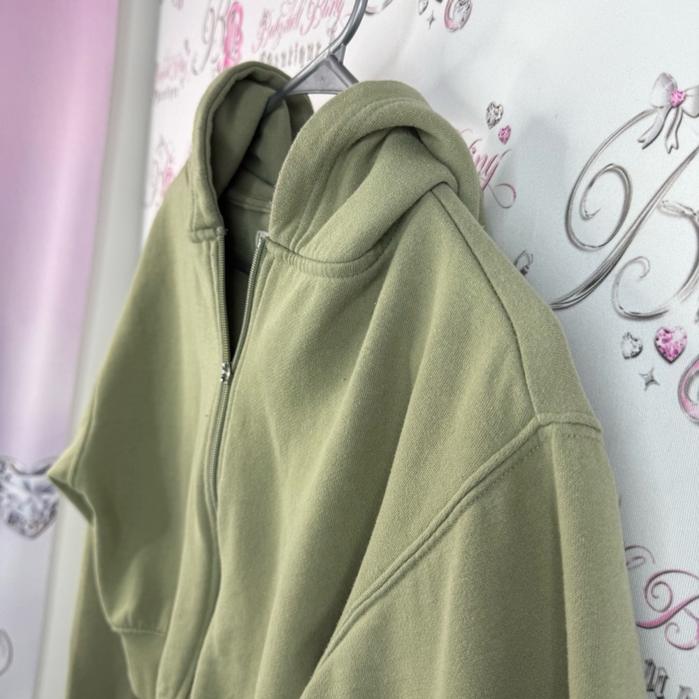 Ardene cropped sweater hoodie Olive Green Women's Cropped Hoodie Jacket - Picture 5 of 13